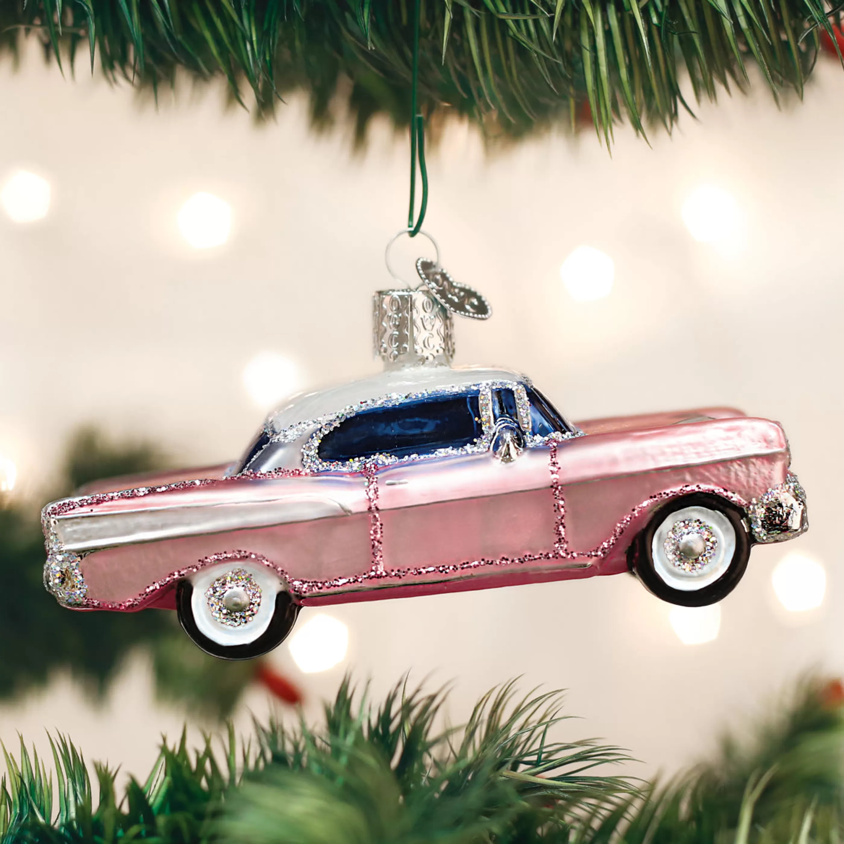 Kasa World Ltd Classic Car Ornament