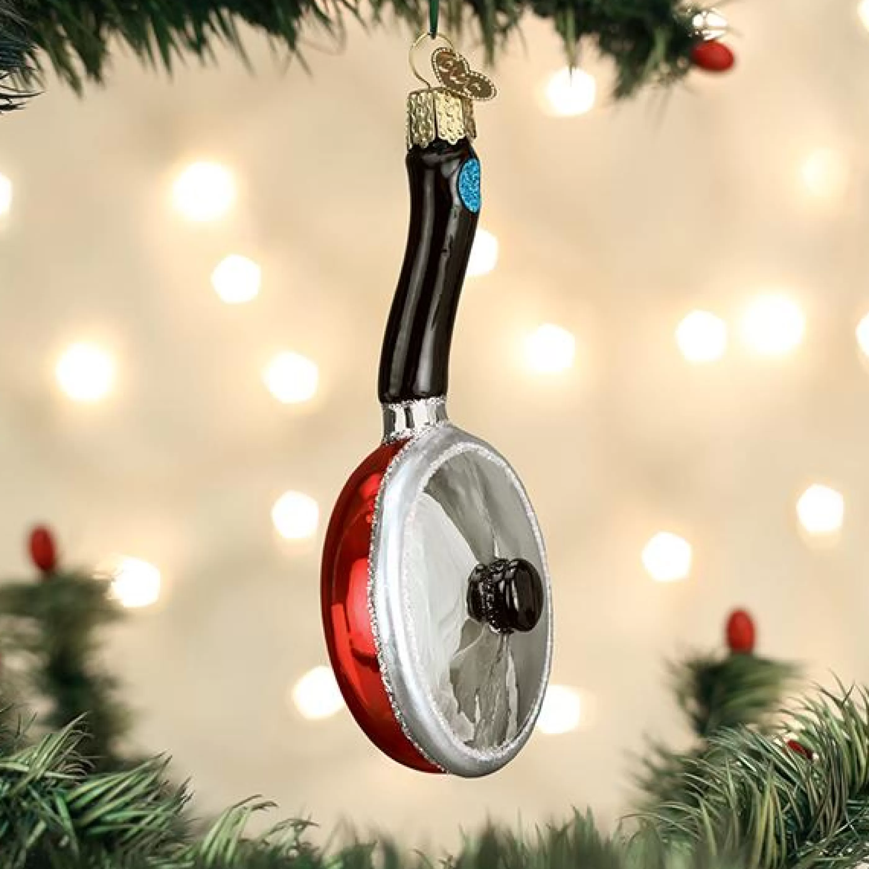 EAST WEST Frying Pan Ornament