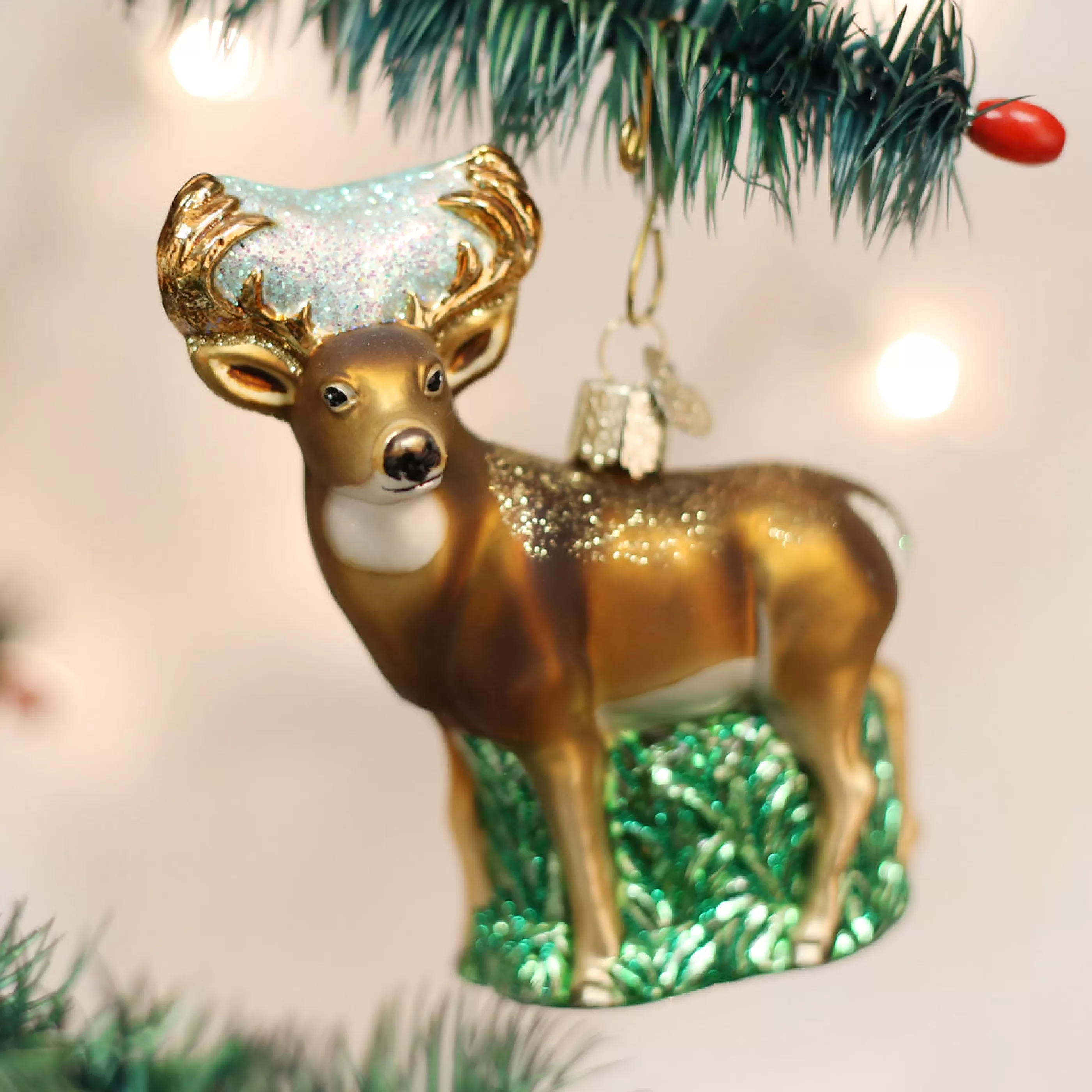 Kasa World Ltd Whitetail Deer Ornament